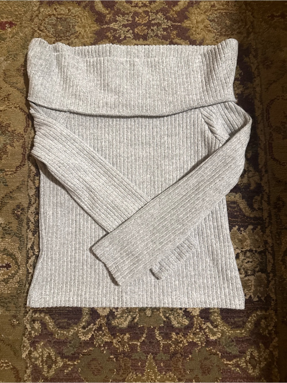 Old Navy Light Gray Ribbed Off-the-Shoulder Sweater